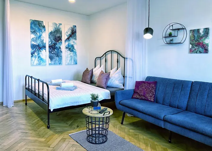 Apartamento Jana's Wow Apt, 2br, Metro Next Door, Near The Airport