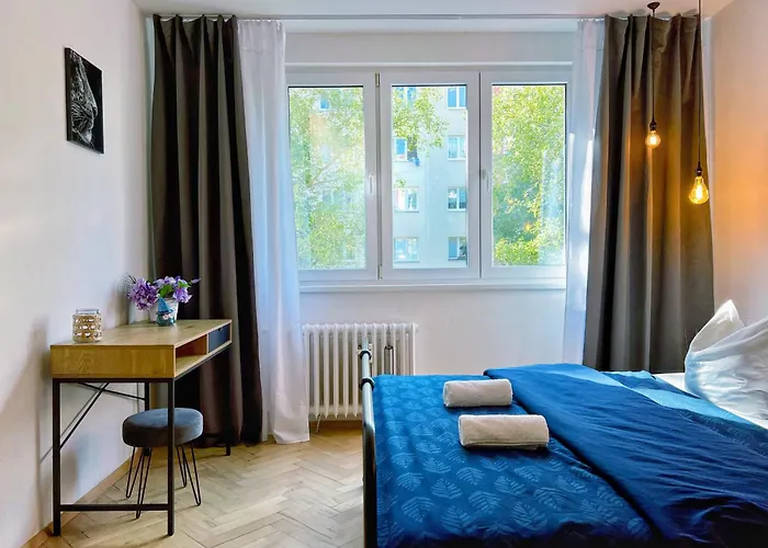 Apartamento Jana's Wow Apt, 2br, Metro Next Door, Near The Airport *